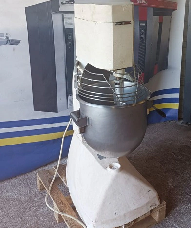Batteur 30 litres d'Occasion