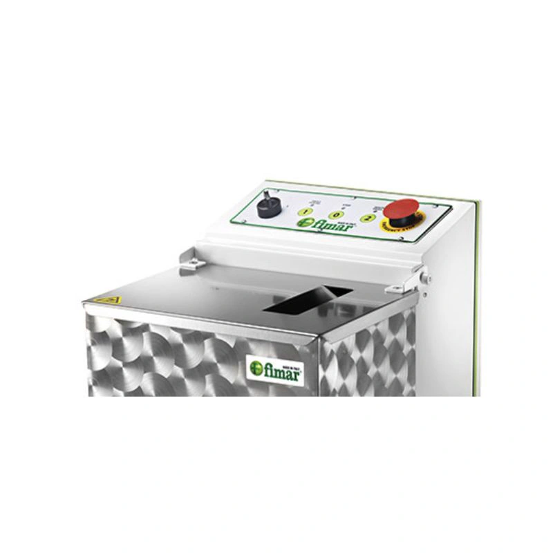 Machine à pâtes 8 Kg triphasé