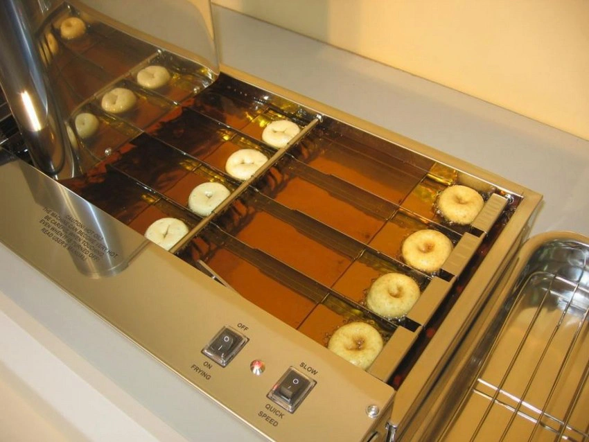 Mini machine à beignets 2,1 kW