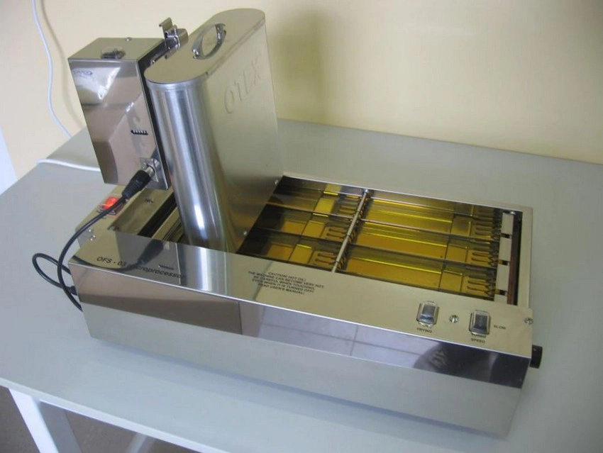 Mini machine à beignets 2,3 kW