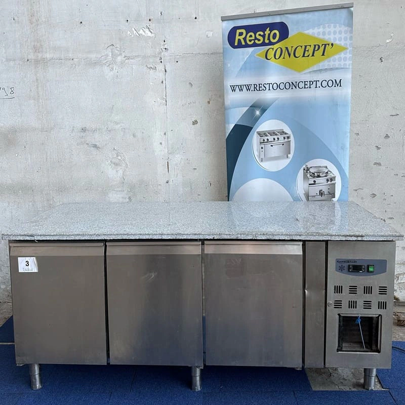 Tour réfrigérée pâtissier 3 portes d'occasion